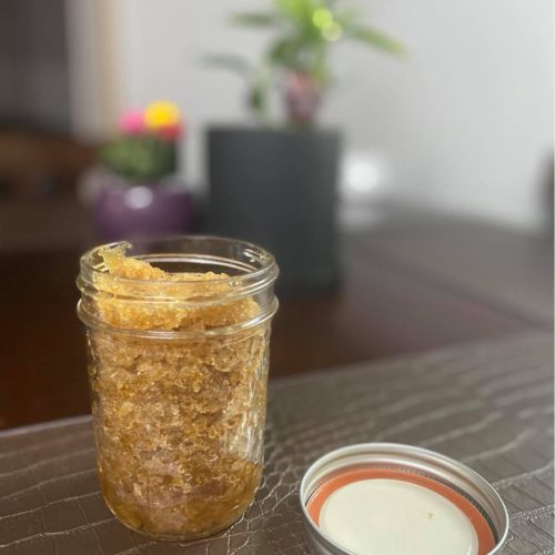 DIY sugar body scrub in mason jar